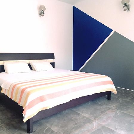 1Bedroom Apartment In Lapad Дубровник Екстериор снимка