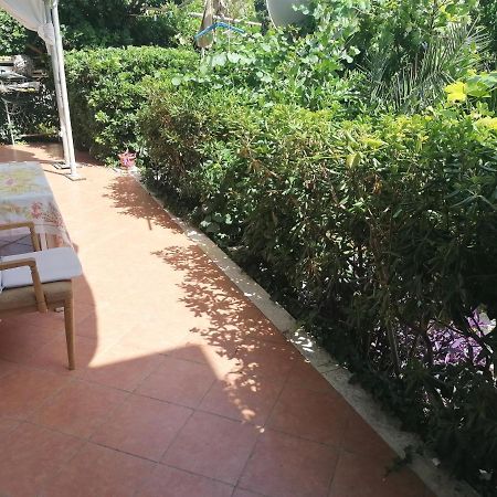 1Bedroom Apartment In Lapad Дубровник Екстериор снимка